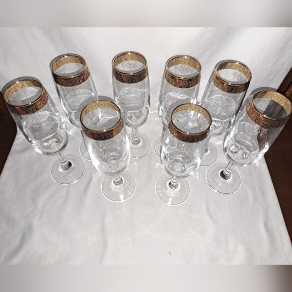 Beautiful Pasabahce Circle Turkish Art Glass Champagne Flutes 18k gold - Picture 2 of 3
